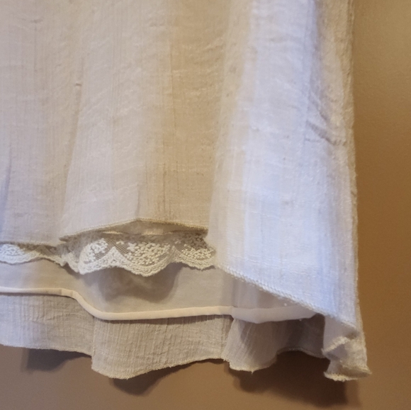 Papillon. Off-white sleeveless short dress/tunic. Wm M. - Picture 3 of 8